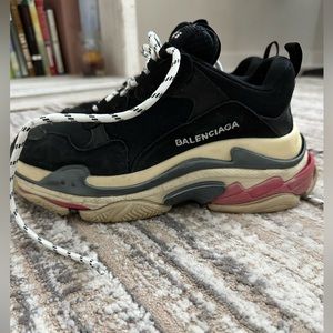 Balenciaga Triple S Sneaker